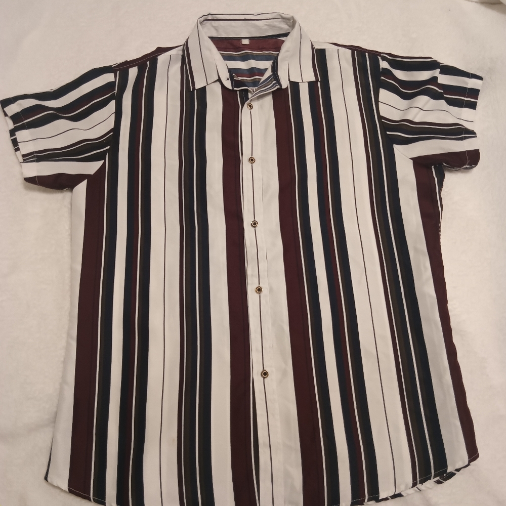 Men's Striped Button Down Shirt, Short Sleeve Collared Top Lightweight Casual